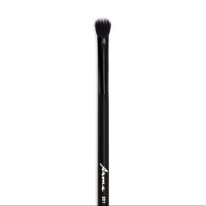 NWT Firma Beauty Flat Oval Blending Brush #201